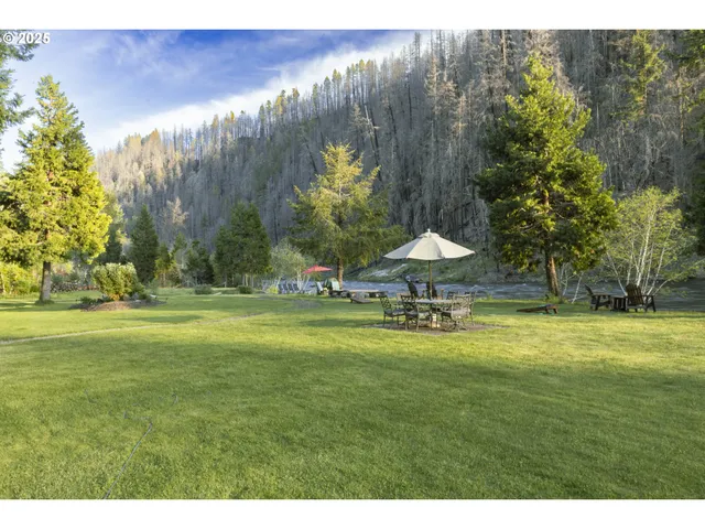 $2,250,000 | 49198 McKenzie Highway, Vida, OR 97488