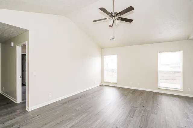 $2,360 | 1933 Grants Pass, Madison, TN 37115