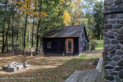 $550,000 | 146 Glenerie Boulevard, Saugerties, NY 12477