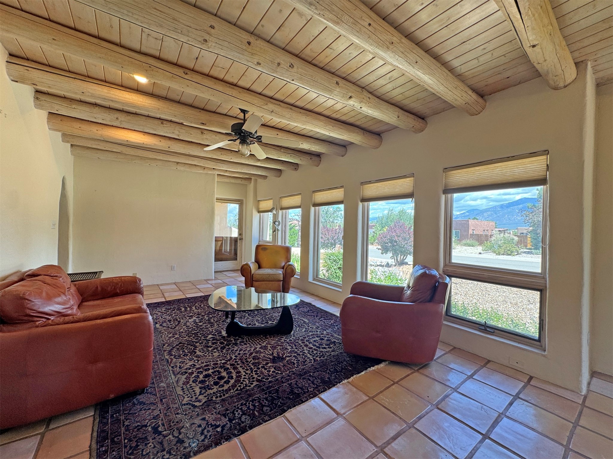 363 Monte Vista Road Taos, NM 87571 - Photo 8 of 38