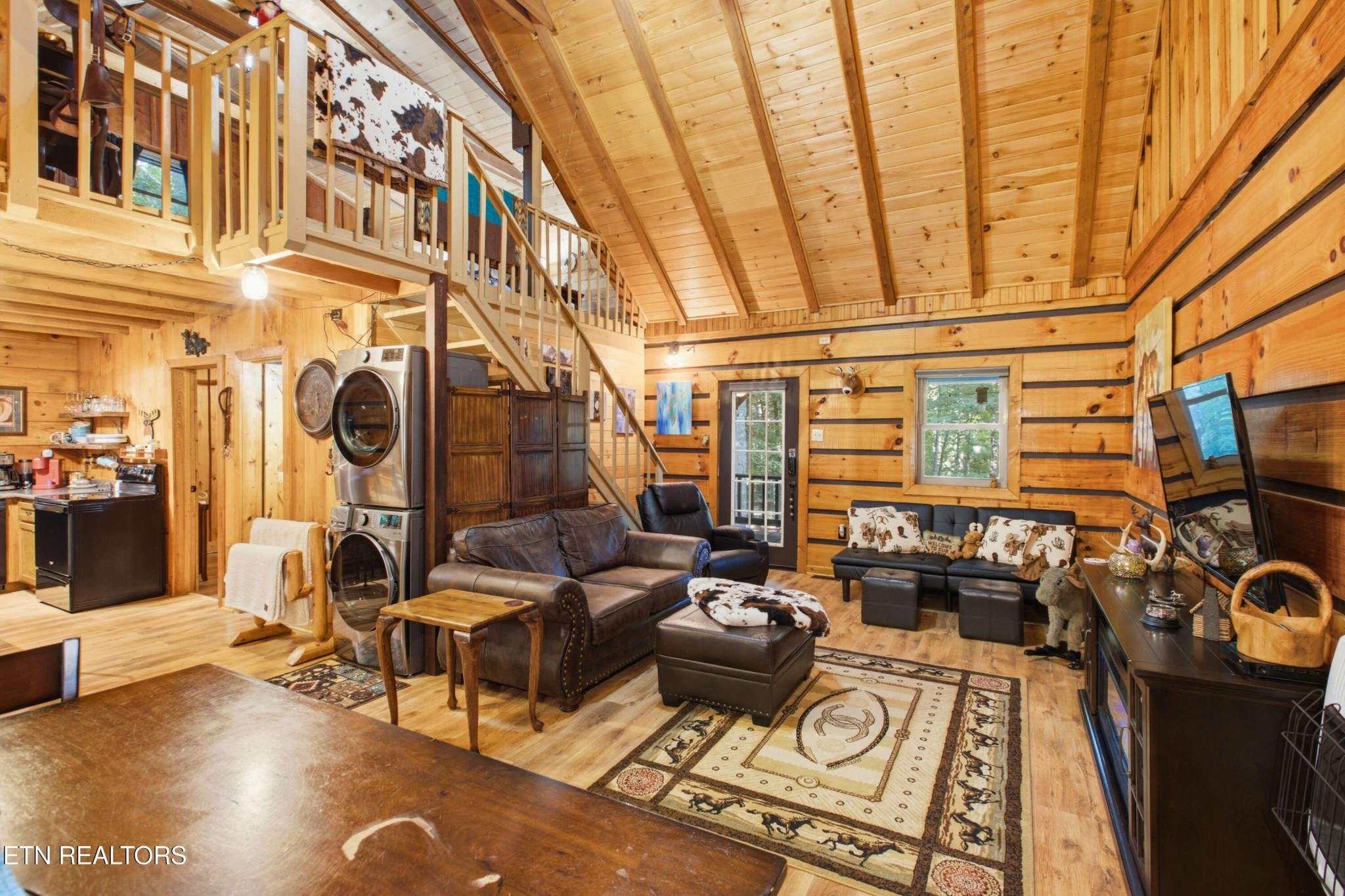784 Wilderness Trail Oneida, TN 37841 - Photo 4 of 34