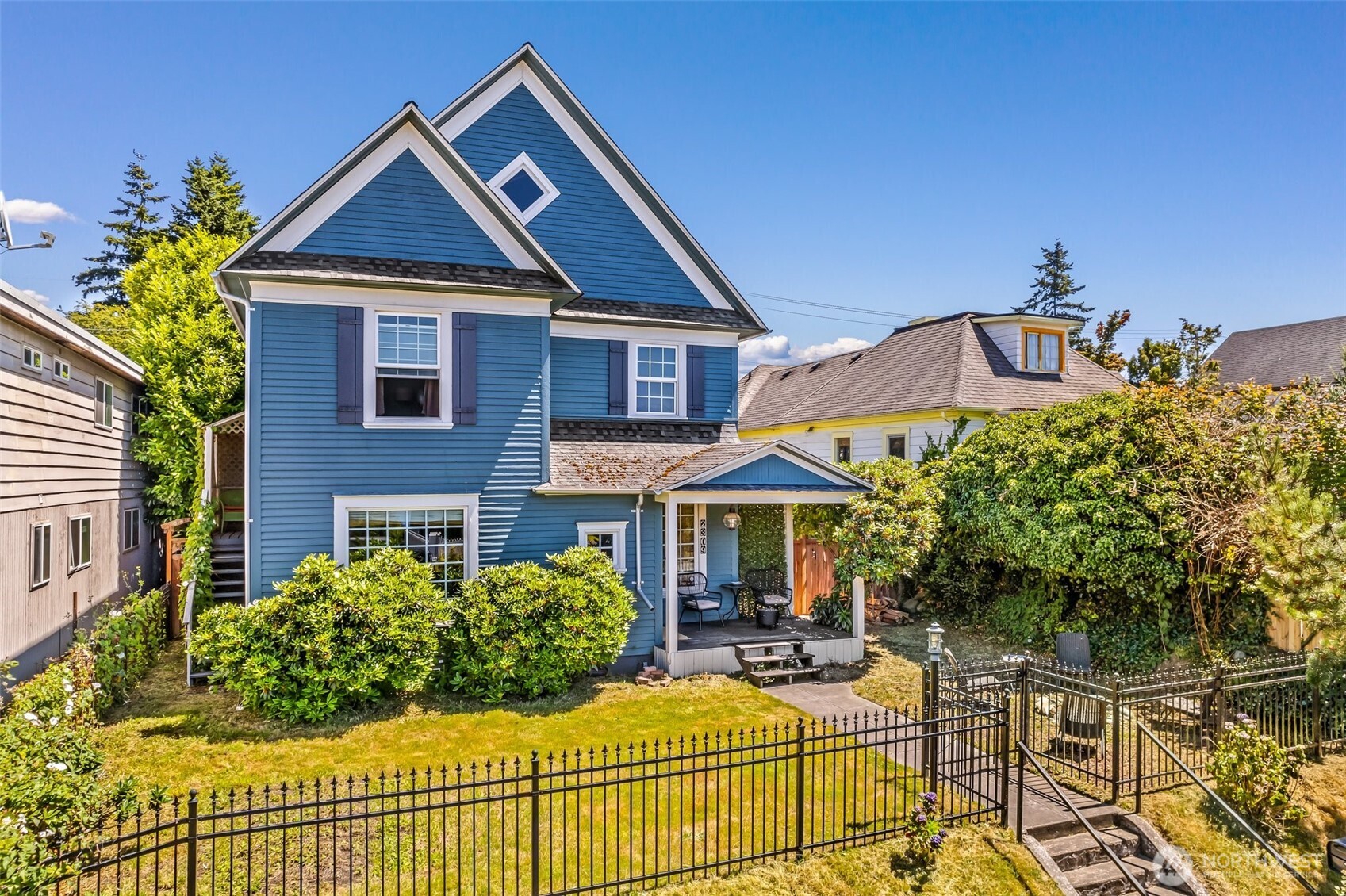 2309 Rucker Avenue Everett, WA 98201 - Photo 1 of 30