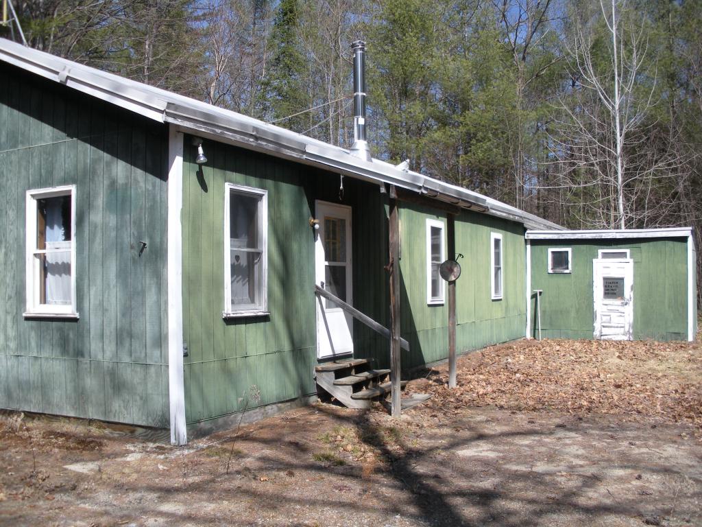 110 John Jenness Road Plymouth, NH 03264 - Photo 2 of 9