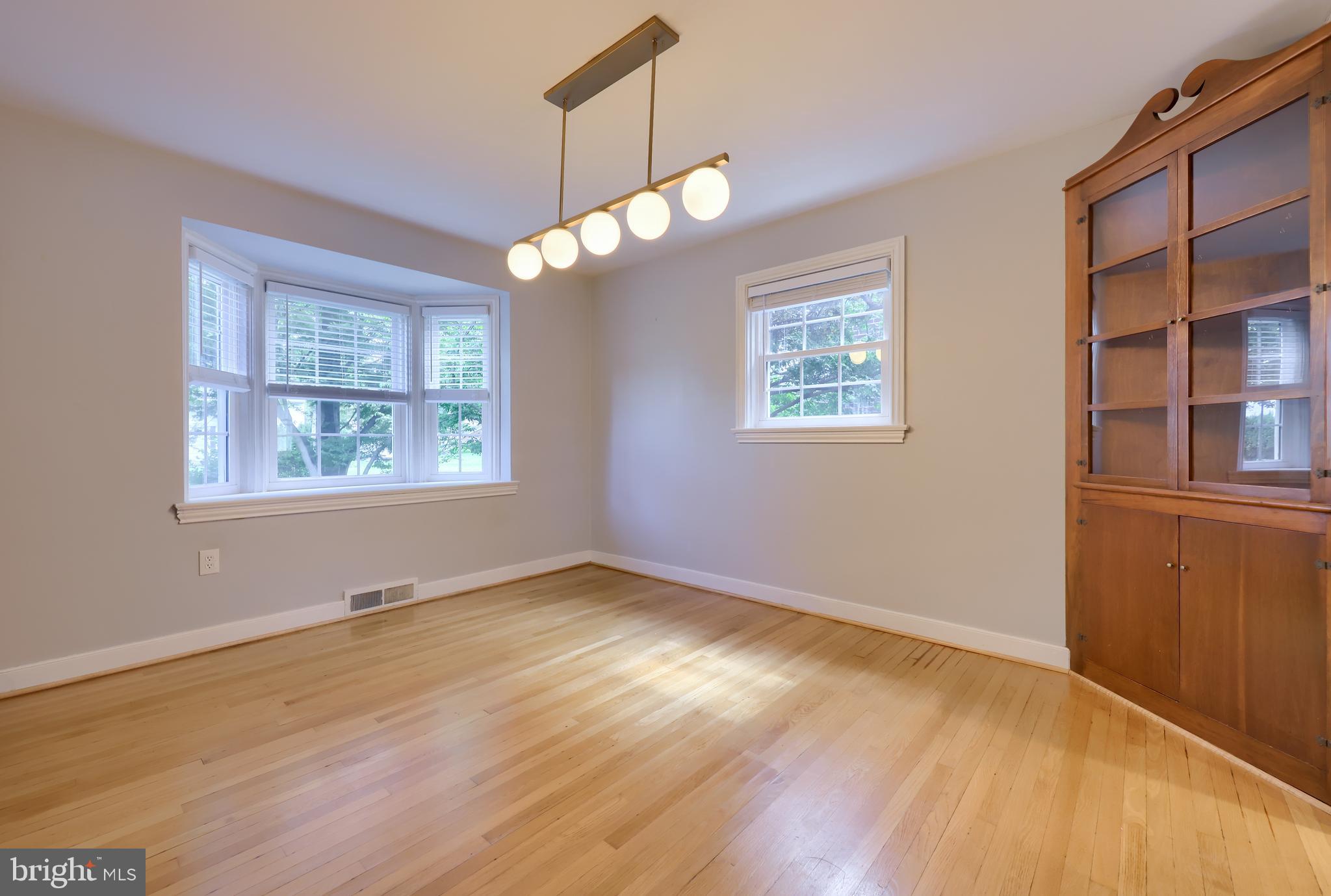 1526 Esbenshade Road Lancaster, PA 17601 - Photo 11 of 48 Dining room