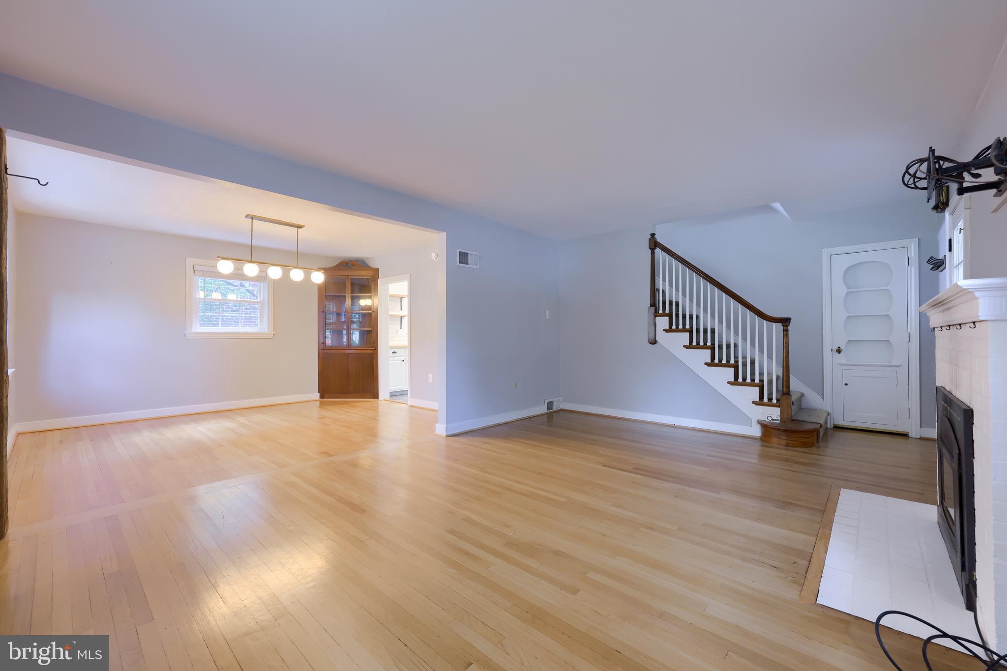 1526 Esbenshade Road Lancaster, PA 17601 - Photo 29 of 48 To upstairs