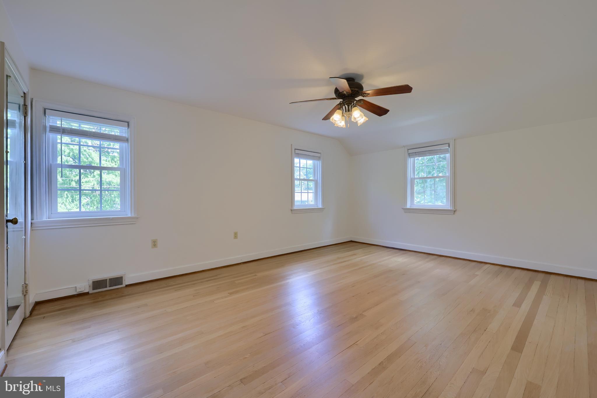 1526 Esbenshade Road Lancaster, PA 17601 - Photo 31 of 48 Gallery Image 31