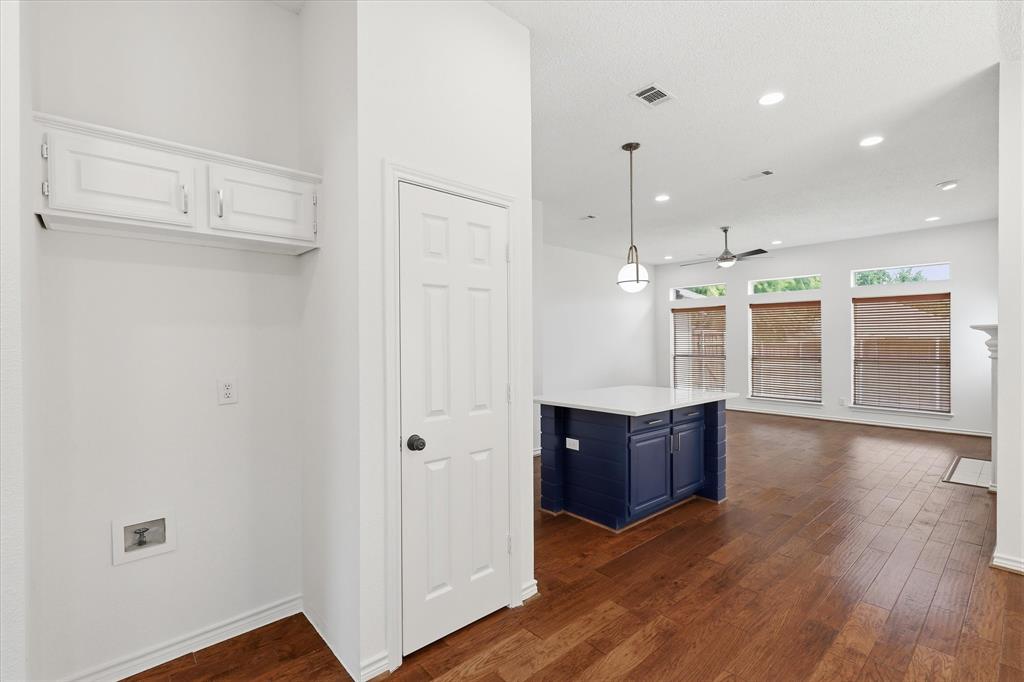 11313 Canoe Road Frisco, TX 75035 - Photo 16 of 40 Another View form the Kitchen into the Family Room.