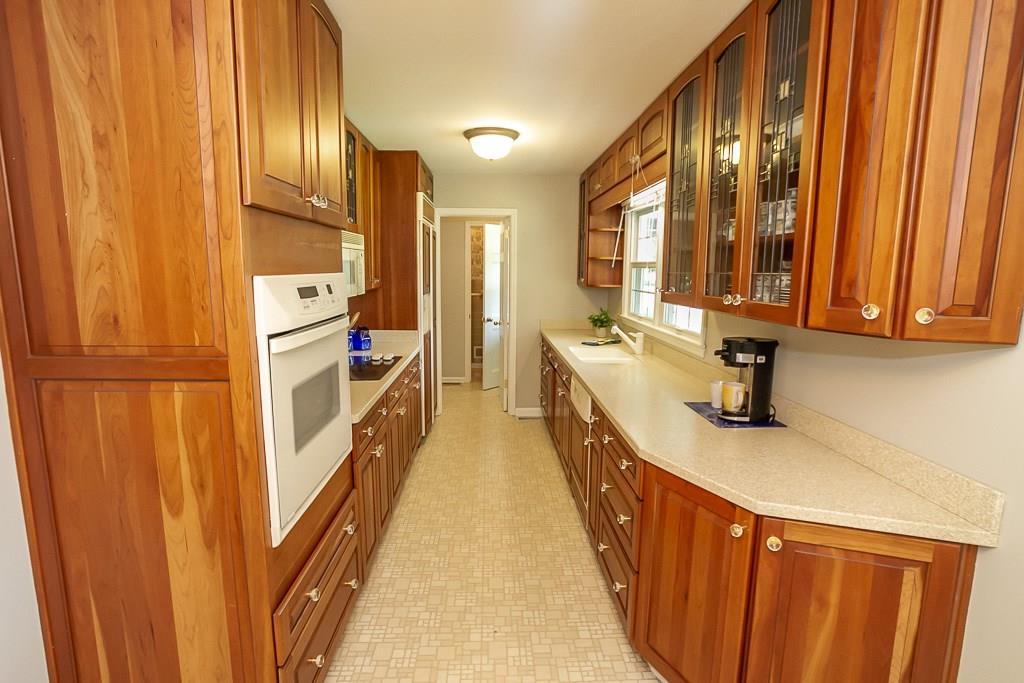 6316 Harbridge Road Indianapolis, IN 46220 - Photo 9 of 49 Gallery Image 9