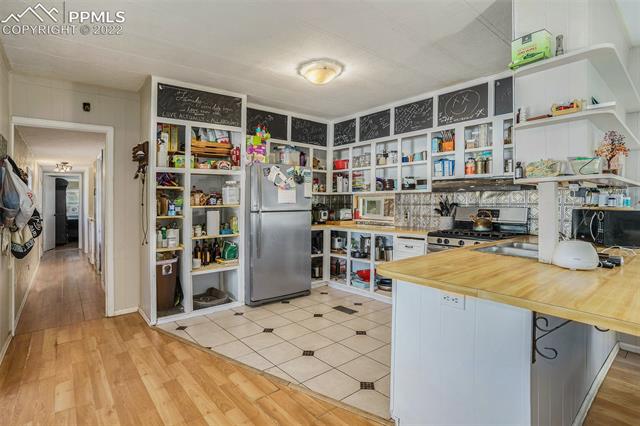 6310 Shoup Road Colorado Springs, CO 80908 - Photo 9 of 21