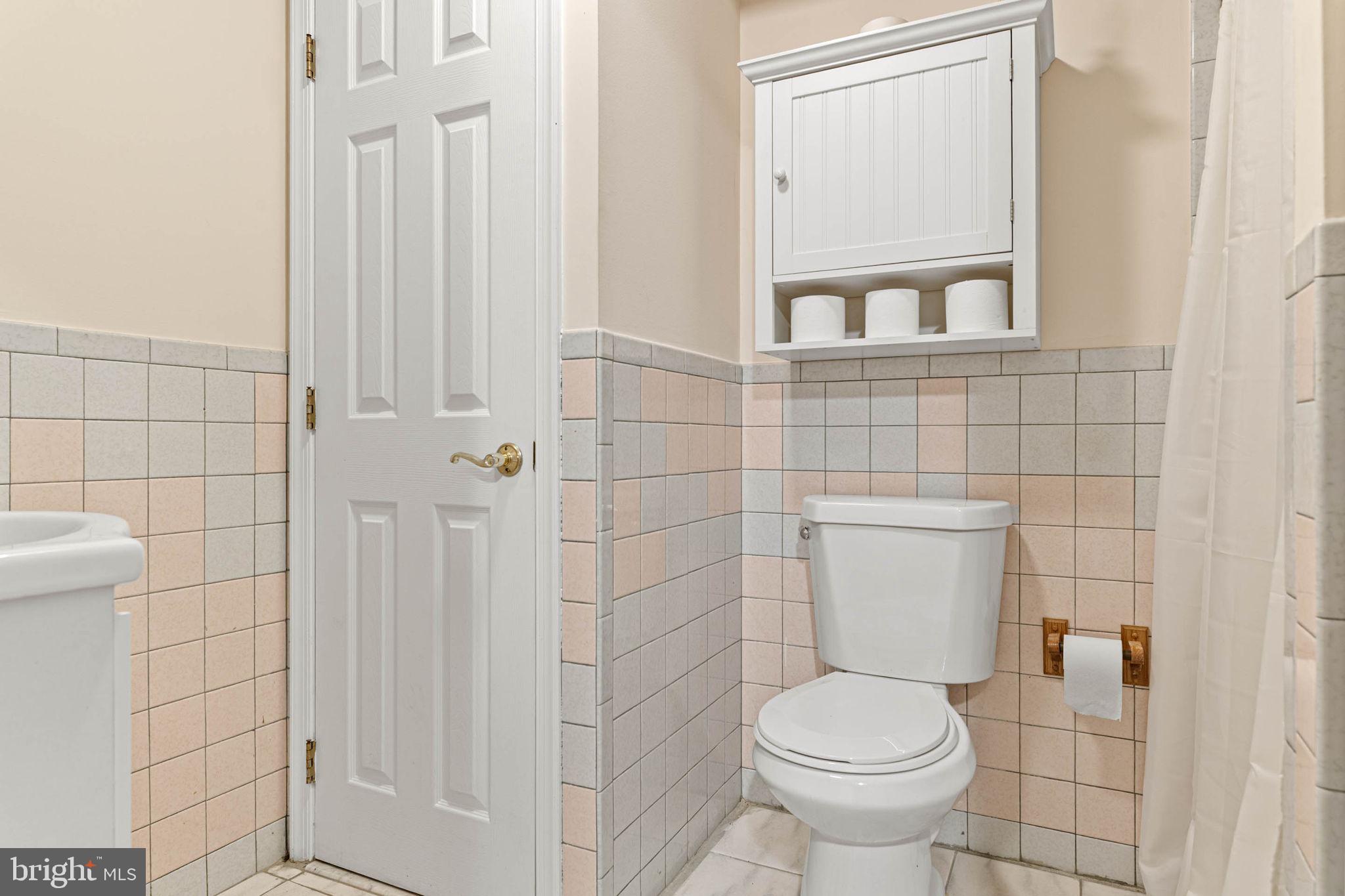 1518 Greenhill Road West Chester, PA 19380 - Photo 48 of 61 Basement full bathroom