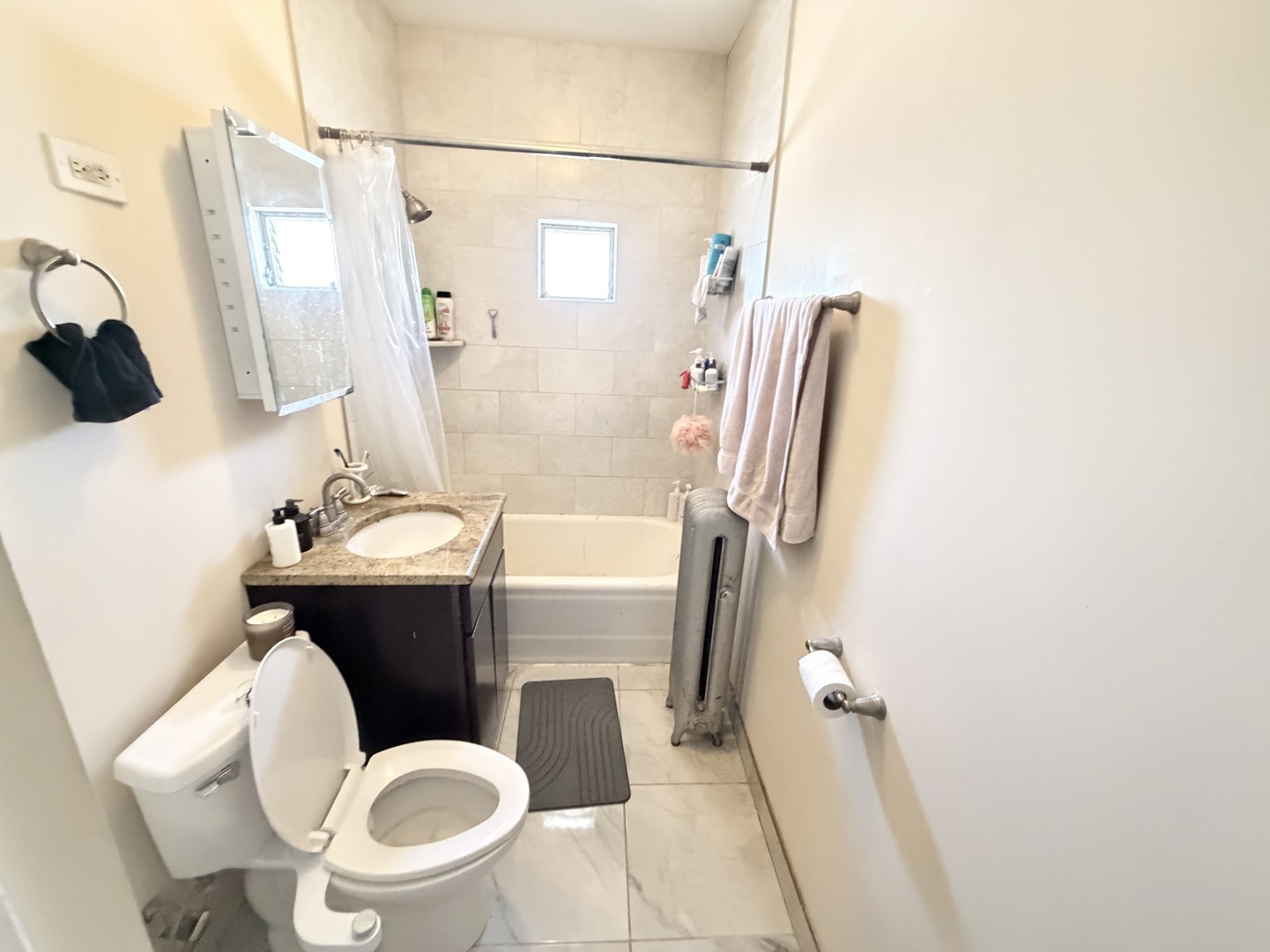 3155 West Augusta Boulevard, Unit 3B Chicago, IL 60622 - Photo 13 of 15