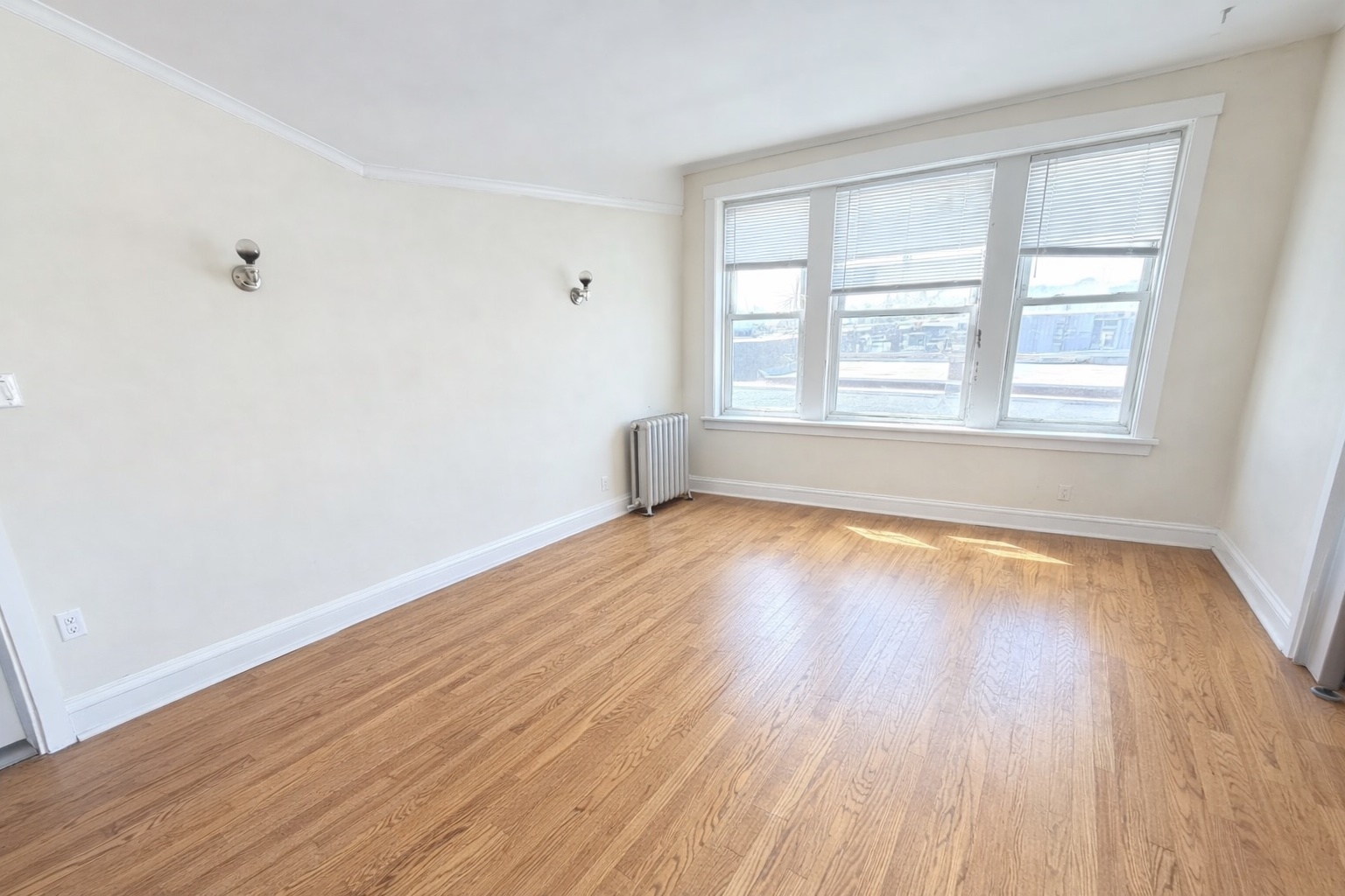 3155 West Augusta Boulevard, Unit 3B Chicago, IL 60622 - Photo 7 of 15