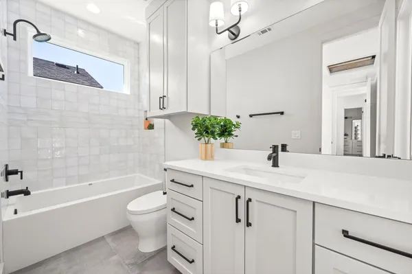 $490,000 | 1407 Cedar Avenue, Unit 2, Austin, TX 78702