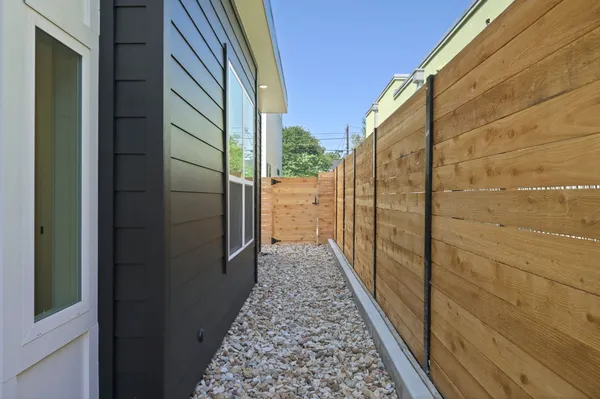 $490,000 | 1407 Cedar Avenue, Unit 2, Austin, TX 78702