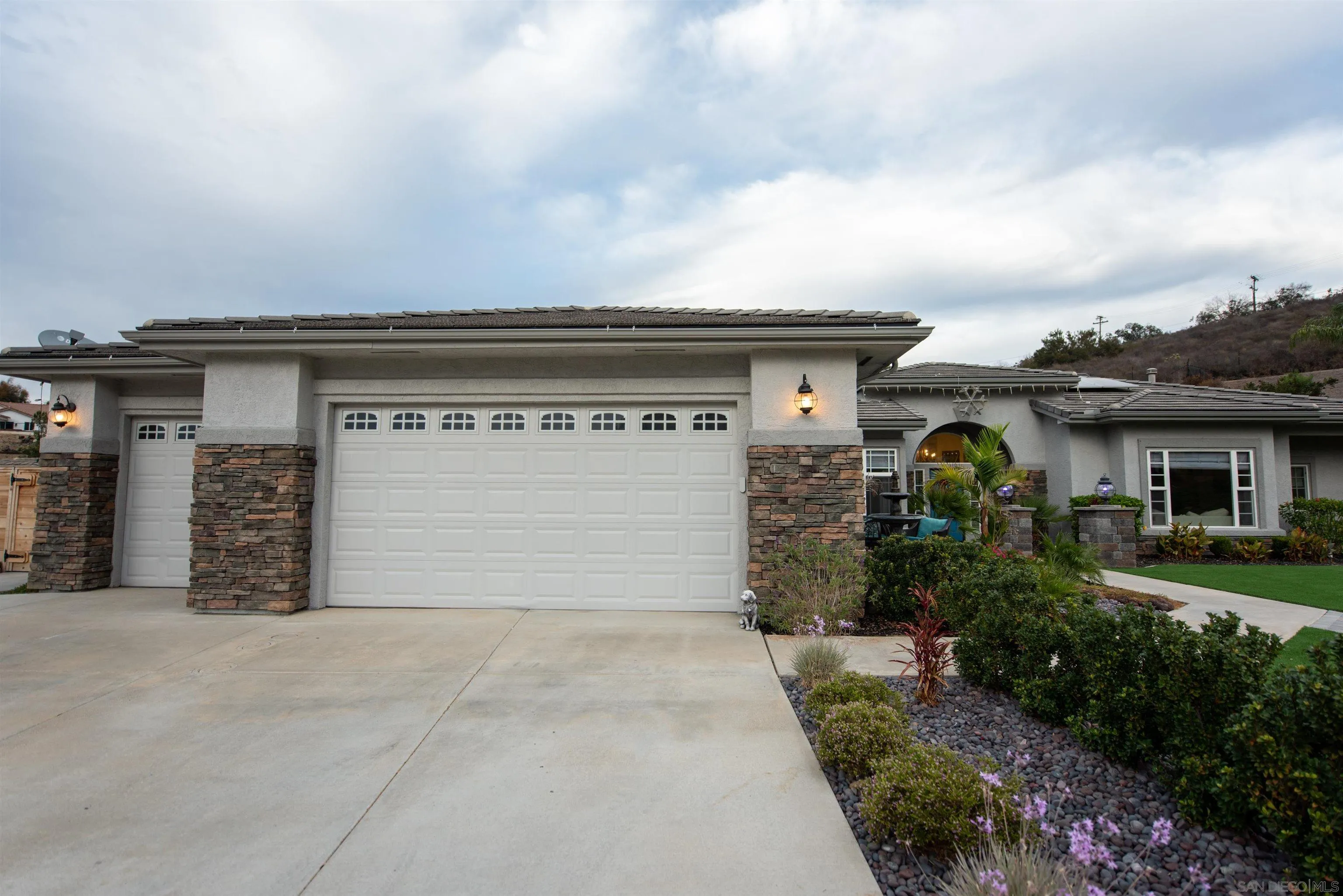 8945 Diamondback Drive Santee, CA 92071 - Photo 5 of 49 front view of house with a yard