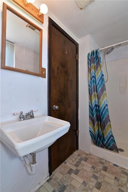 1145 Burgettstown Road Hickory, PA 15340 - Photo 14 of 18 Gallery Image 14