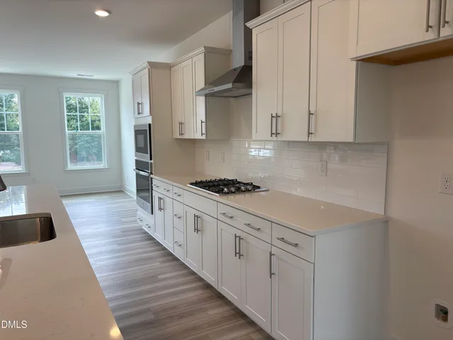 a picture of a wall with white walls