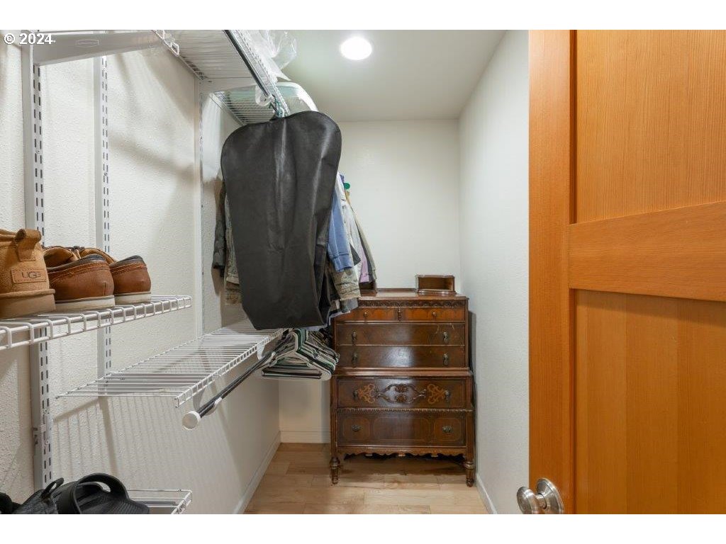5213 Buckhorn Road Roseburg, OR 97470 - Photo 21 of 44 Gallery Image 21