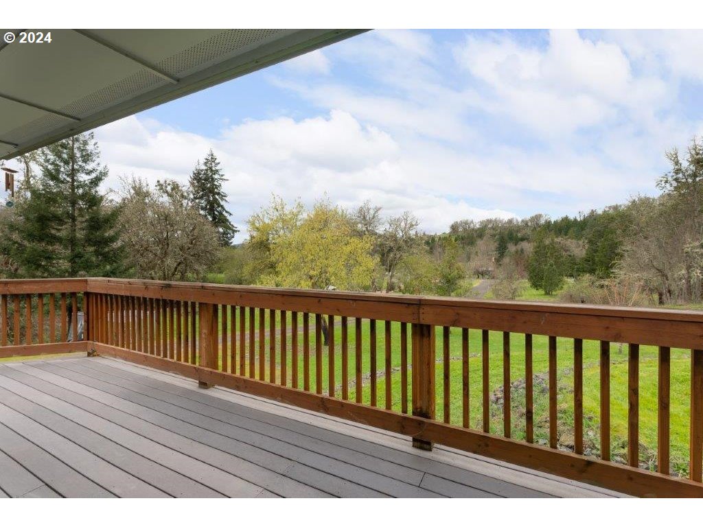 5213 Buckhorn Road Roseburg, OR 97470 - Photo 26 of 44 Gallery Image 26