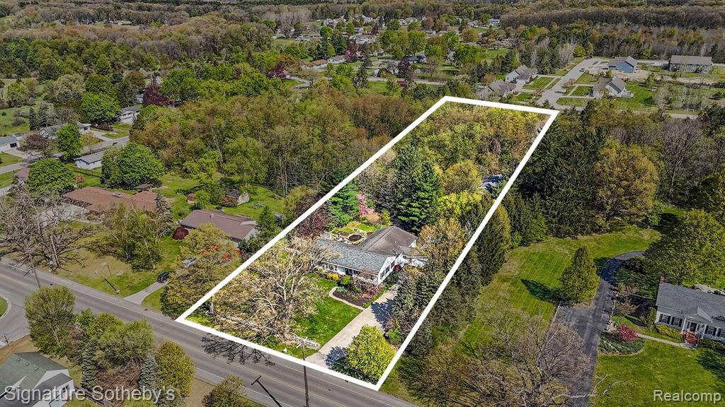 610 West Ellis Street Belding, MI 48809 - Photo 42 of 47