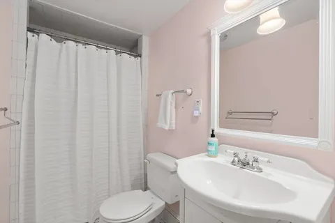 $1,699,000 | 8 Avon Road, Wellesley, MA 02482