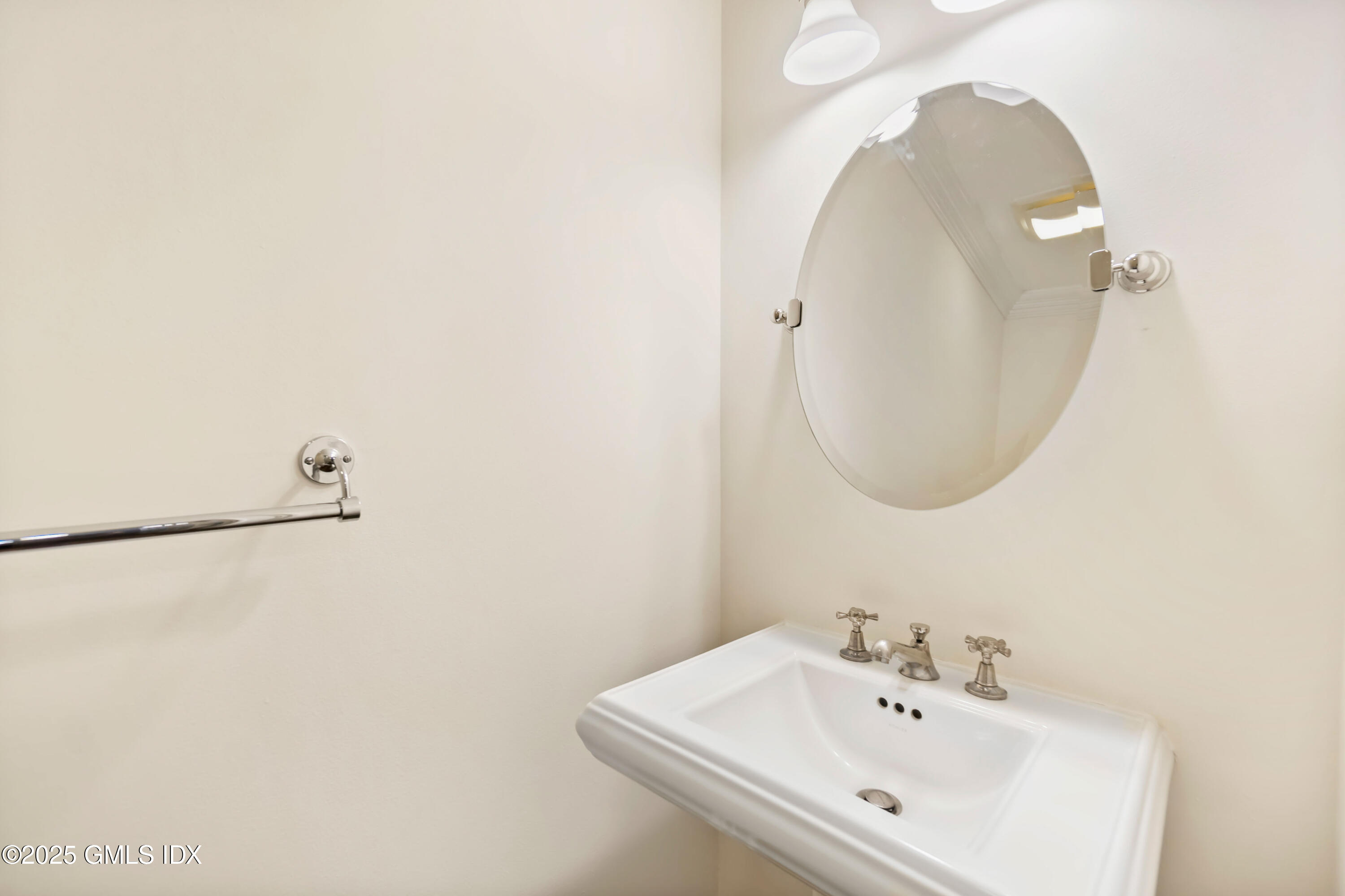 235 Weaver Street, Unit 6C Greenwich, CT 06831 - Photo 7 of 24 31