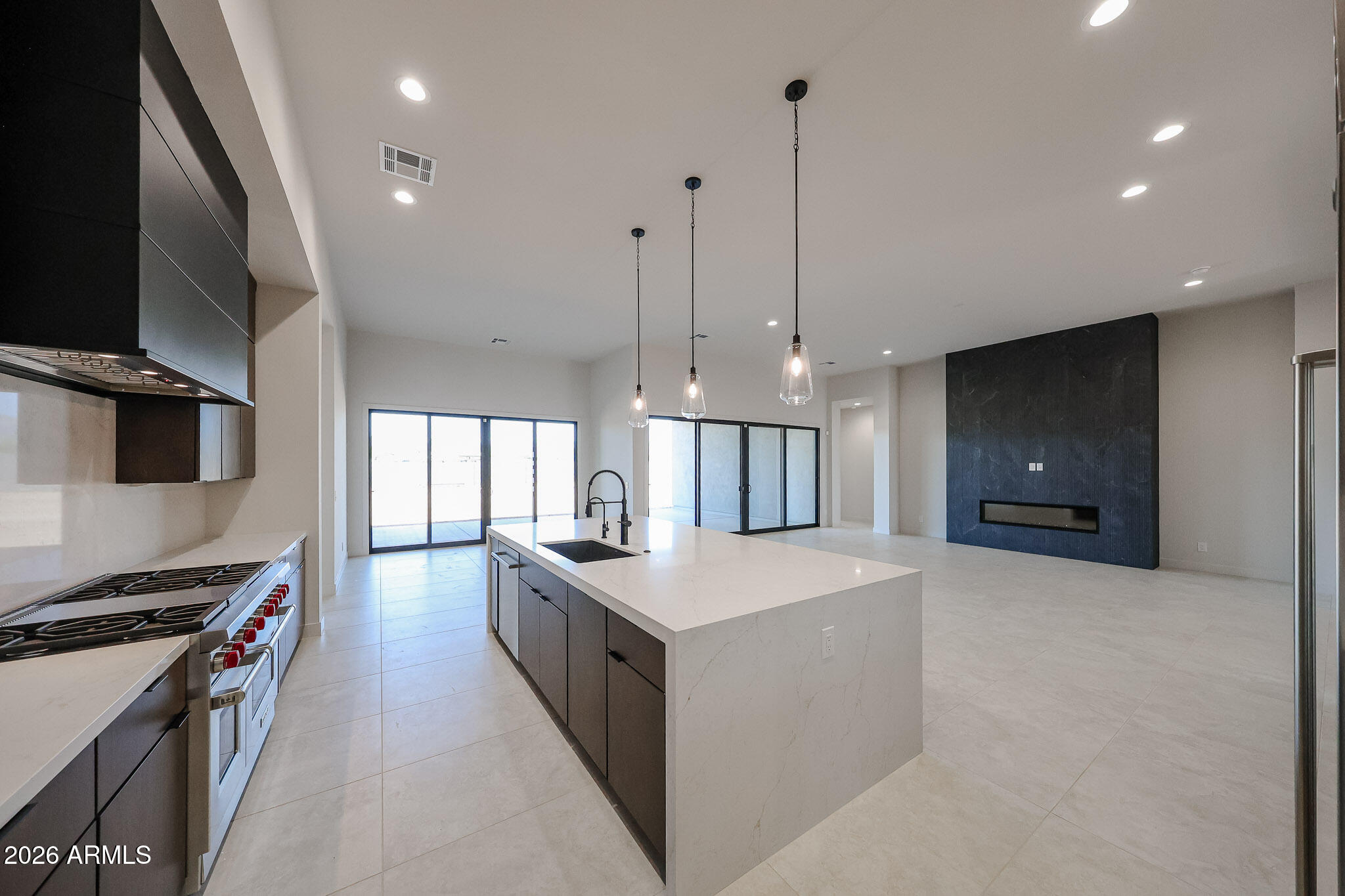 1940 East Creek Canyon Road Phoenix, AZ 85086 - Photo 12 of 66 CC5 17 C Great Room 3