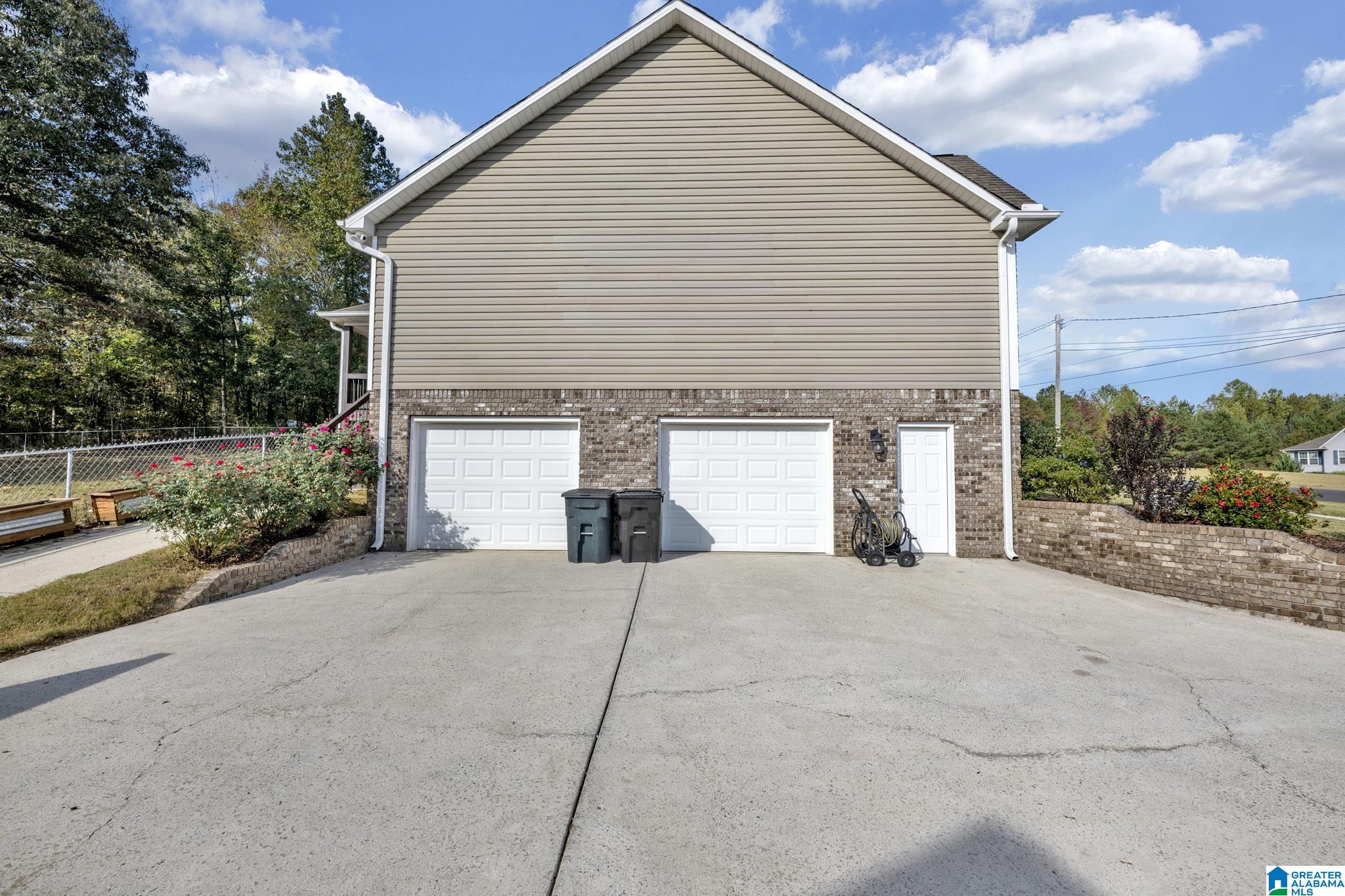 2562 Blake Way Warrior, AL 35180 - Photo 4 of 33