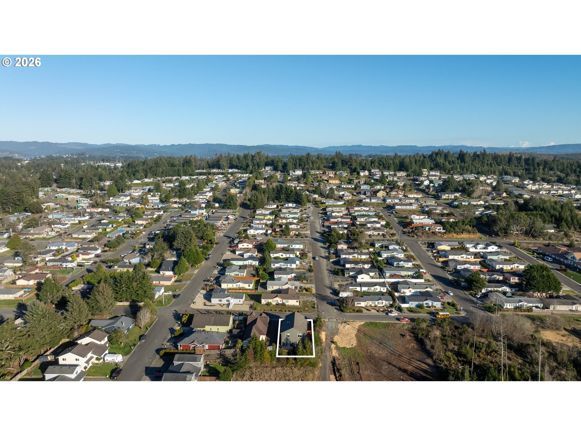 752 Madison Street Coos Bay, OR 97420 - Photo 16 of 44