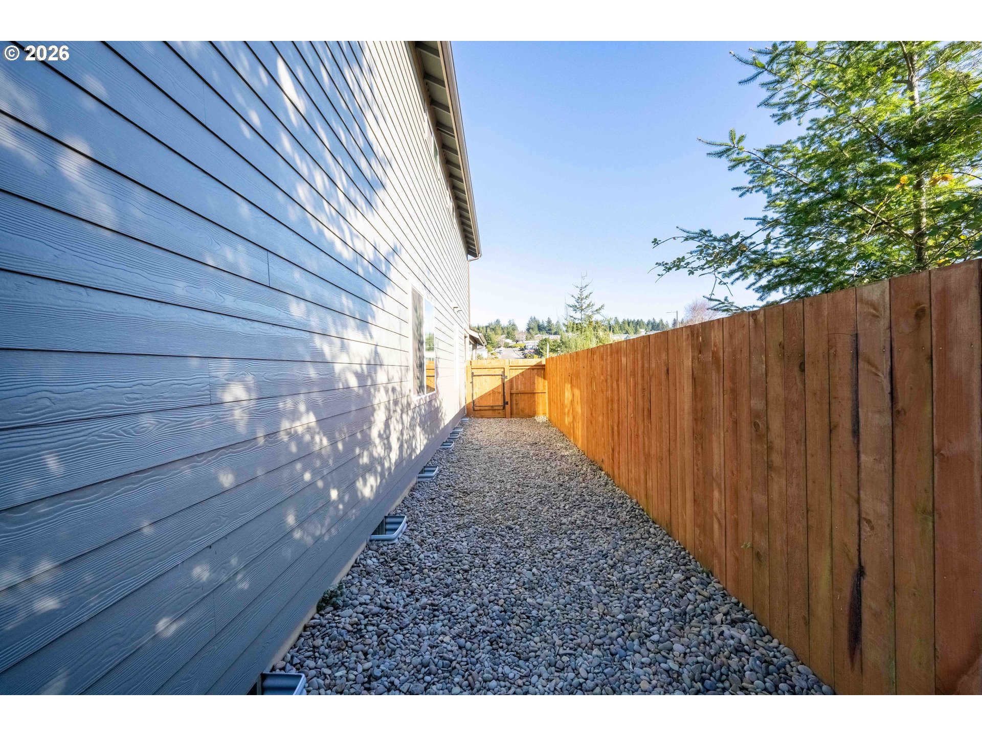 752 Madison Street Coos Bay, OR 97420 - Photo 24 of 44