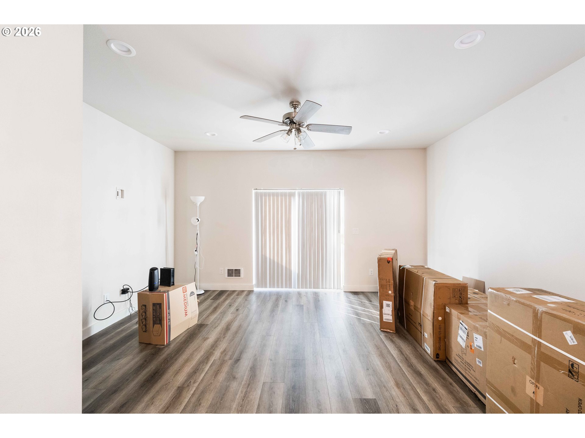 752 Madison Street Coos Bay, OR 97420 - Photo 35 of 44