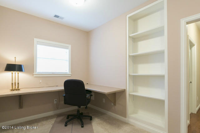 10701 Riva Road, Unit 10701 Louisville, KY 40223 - Photo 22 of 34 10701 Riva Road-1019