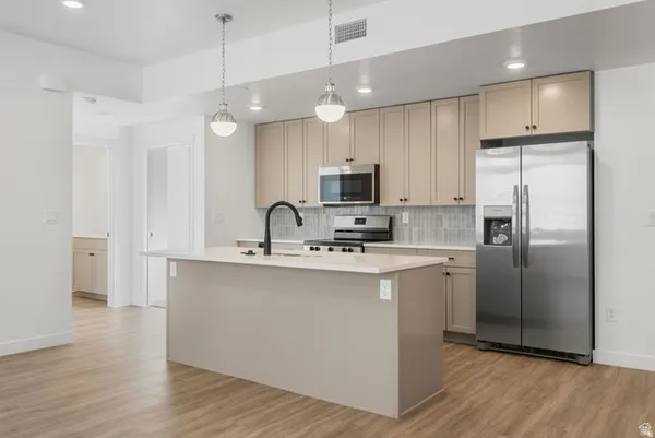 $394,888 | 226 North Cliff Slide Drive, Unit L100, Hurricane, UT 84737