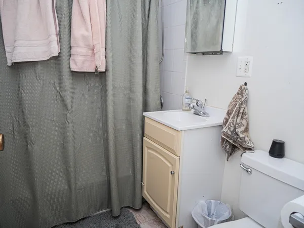$2,900 | 217 Kent Street, Unit 26, Brookline, MA 02446