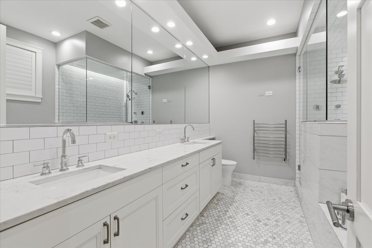 850 West Lill Avenue, Unit 1 Chicago, IL 60614 - Photo 12 of 27