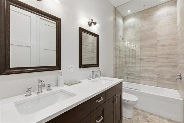 $1,300,000 | 850 West Lill Avenue, Unit 1, Chicago, IL 60614