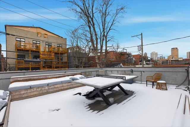 $1,300,000 | 850 West Lill Avenue, Unit 1, Chicago, IL 60614