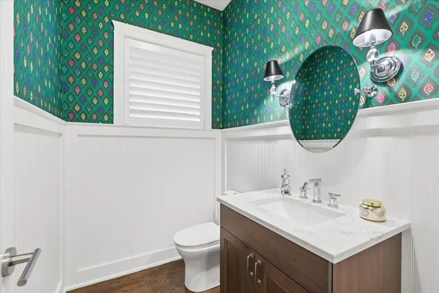 $1,300,000 | 850 West Lill Avenue, Unit 1, Chicago, IL 60614