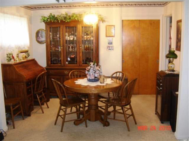 311 Mill Street Middlebury, IN 46540 - Photo 4 of 7