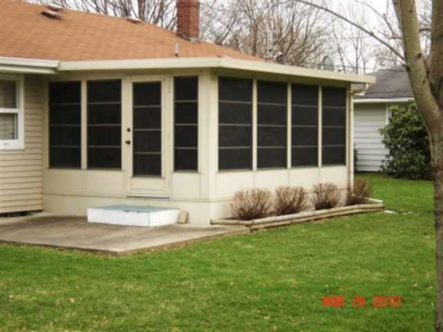 311 Mill Street Middlebury, IN 46540 - Photo 6 of 7