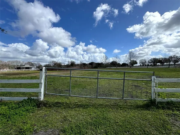 $1,270,000 | 31243 Bear Pond Drive, Sorrento, FL 32776