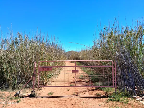 $88,000 | 13588 South Desert Dawn Drive, Pearce, AZ 85625