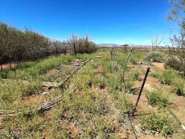 $88,000 | 13588 South Desert Dawn Drive, Pearce, AZ 85625