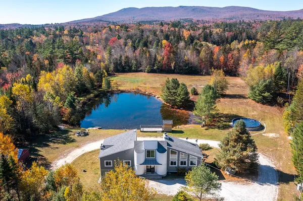 $841,000 | 143 Nichols Road, Peru, VT 05152