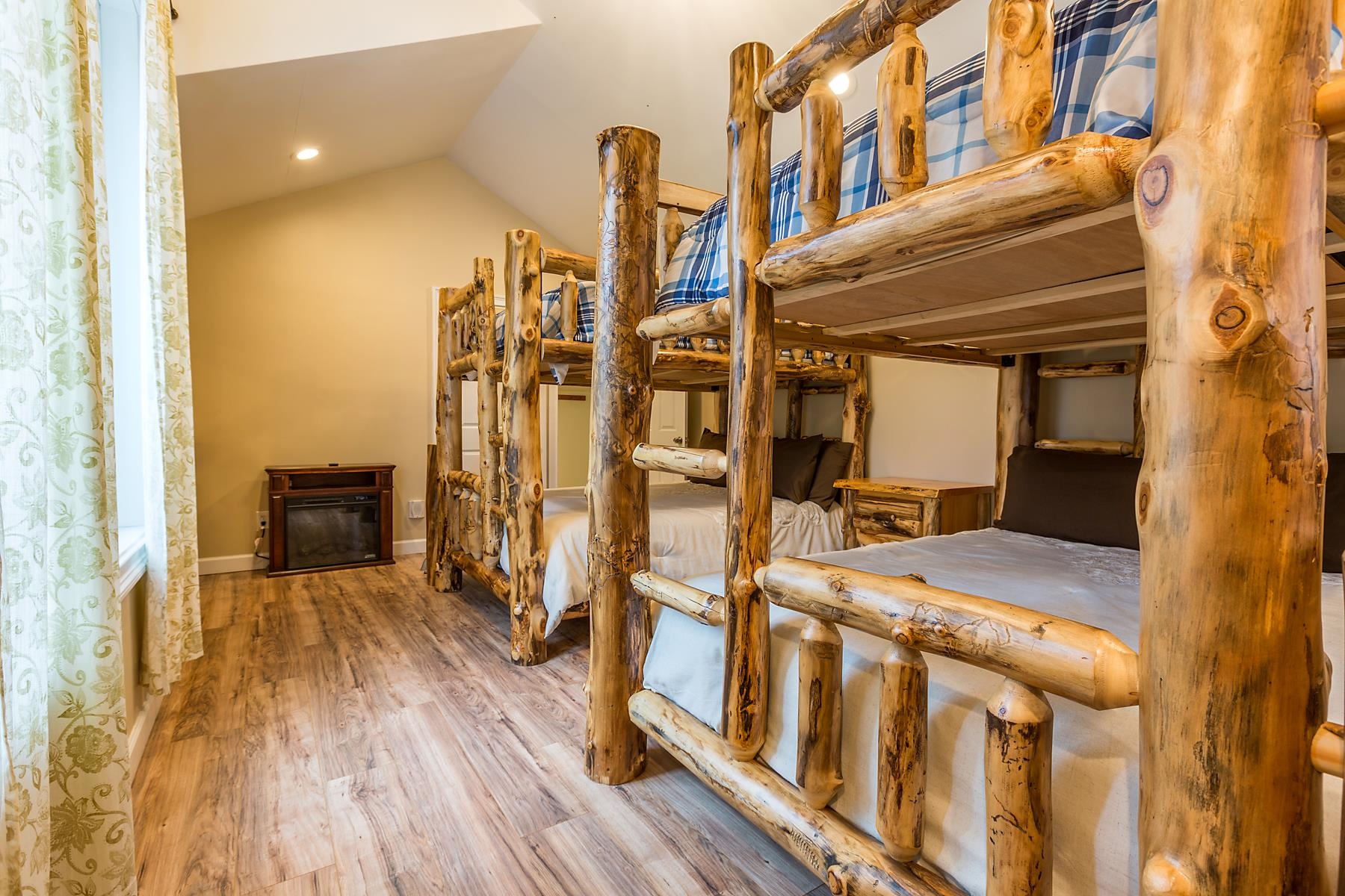 143 Nichols Road Peru, VT 05152 - Photo 25 of 42