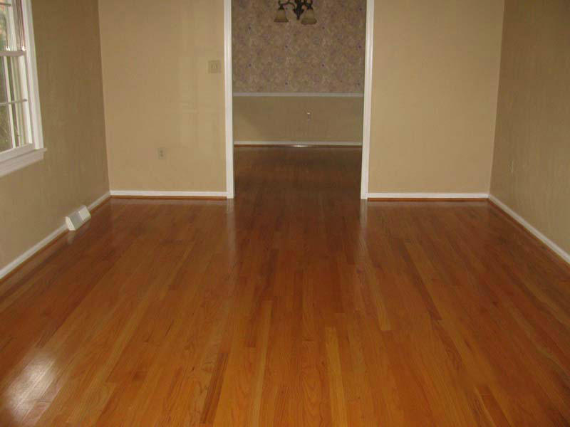 4727 Huntridge Road Roanoke, VA 24012 - Photo 15 of 16 living room