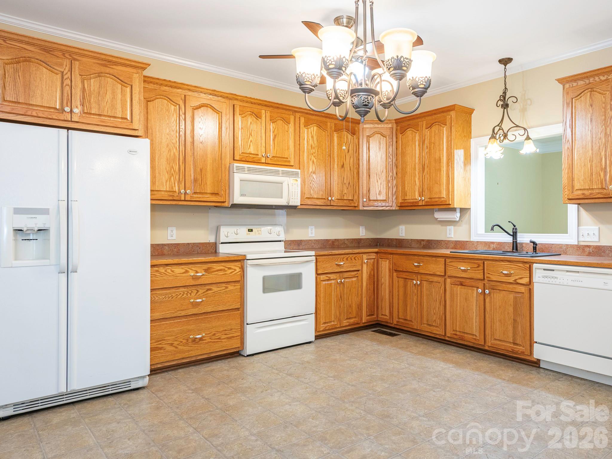 711 Spring Street Southwest Concord, NC 28025 - Photo 10 of 19 Gallery Image 10