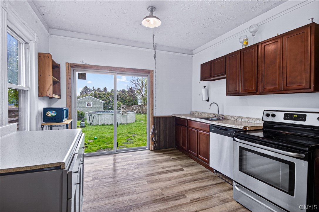 123 6th Street Rome, NY 13440 - Photo 4 of 43