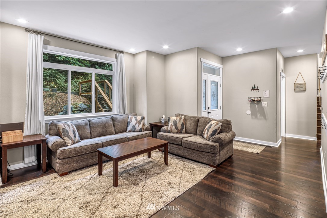 47 Jasper Ridge Lane Bellingham, WA 98229 - Photo 4 of 37 Gallery Image 4