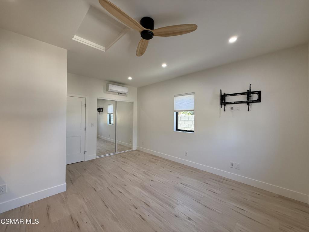 4245 Juneau Circle, Unit B Simi Valley, CA 93063 - Photo 3 of 17